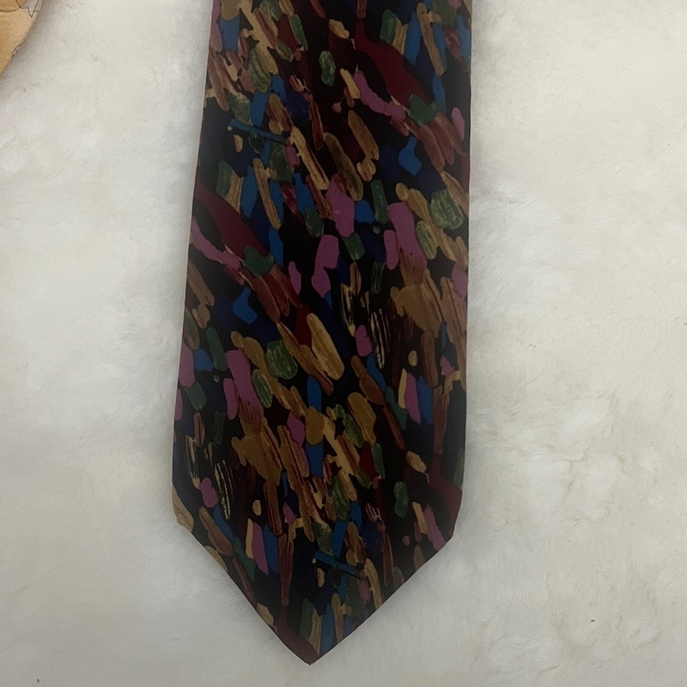 Elegant bundle of hundred percent silk Multicolor Men's Tie Set - Picture 9 of 11